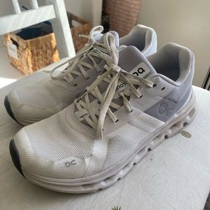 OnCloud Cloudrunner Sneaker (women’s)